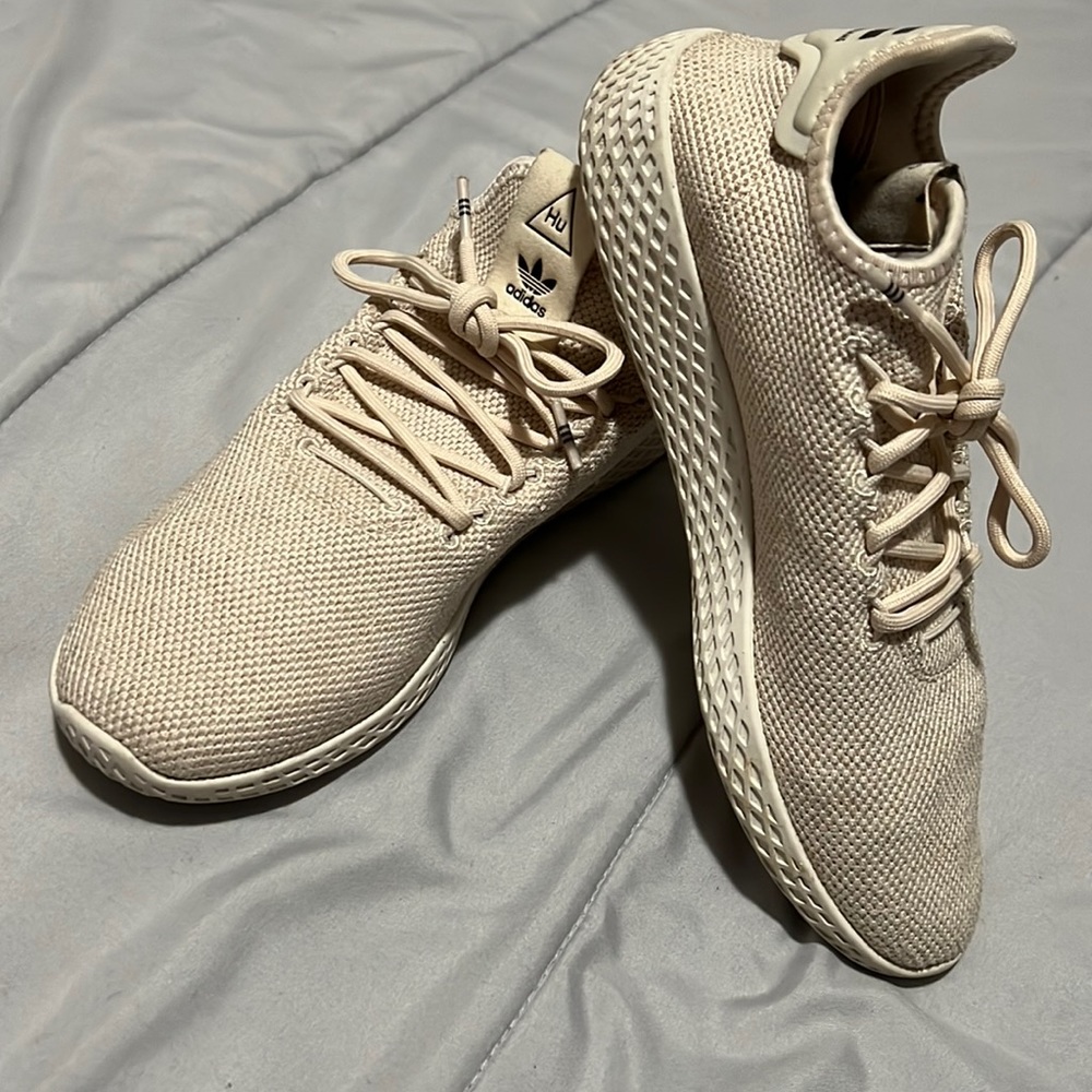 Adidas women shoes